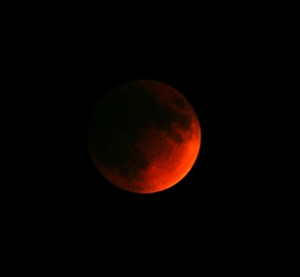 John Stewart's Supermoon Blood moon eclipse photo from Leadville.